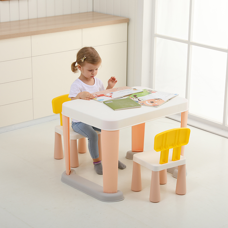 Wholesale plastic furniture sets children table and chair for kindergarten kids use